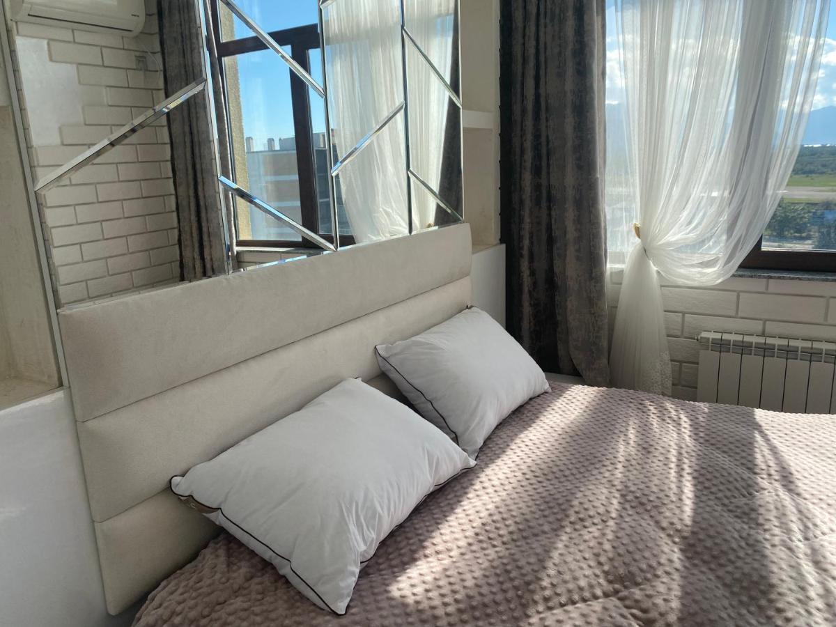 Jasmine Apartment In New Bulvar 바투미 외부 사진